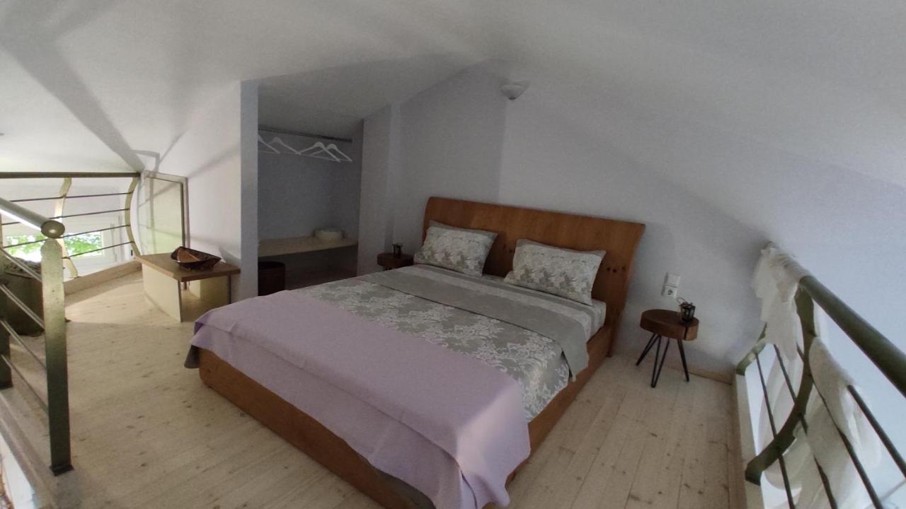 Asterias Maisonette & Apartments Karianí Kültér fotó