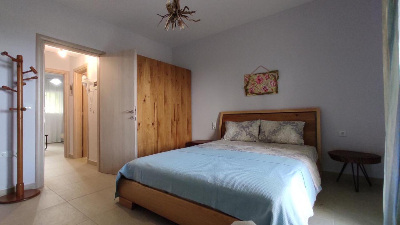 Asterias Maisonette & Apartments Karianí Kültér fotó